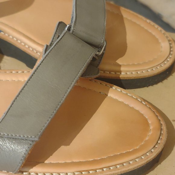 Reality Studio Women's Sandals (US 9.5 / EUR 41) "Pre-owned" - Picture 4 of 7